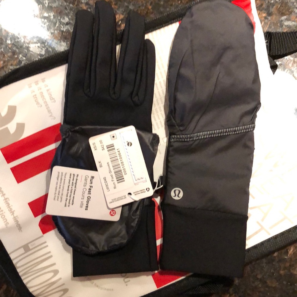 Lululemon gloves